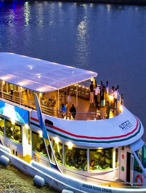 Vivekanand / Manekshaw Evening Tour